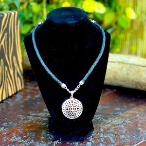 Premier Designs Medallion Necklace$30